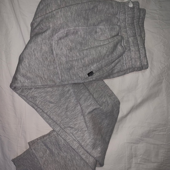 Grey tracksuit pants - Picture 3 of 3